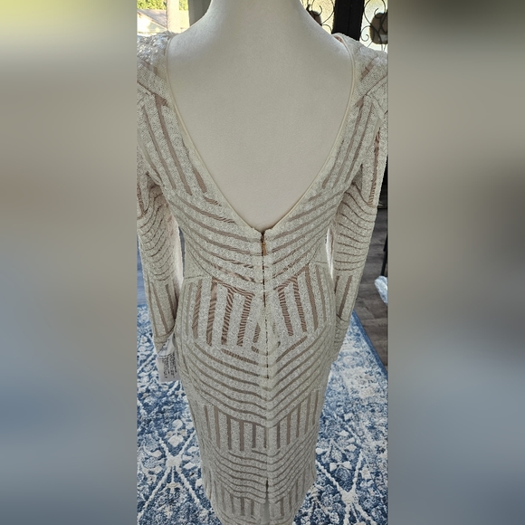 Dress the population - Picture 2 of 11